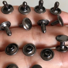 Rivets