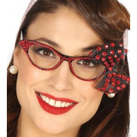 Lunettes des années 50 avec noeud rouge