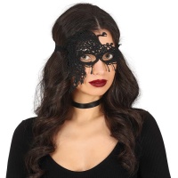 Masque brodé asymétrique noir