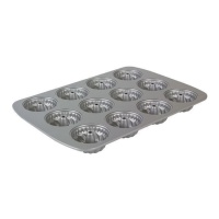 Moule pour mini bundt en acier de 37,3 x 26,1 cm - PME - 12 cavités