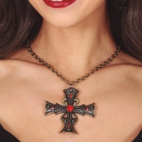 Collier croix noire et rubis de 6 cm