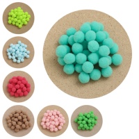 Pompons colorés de 1,5 cm - 40 unités